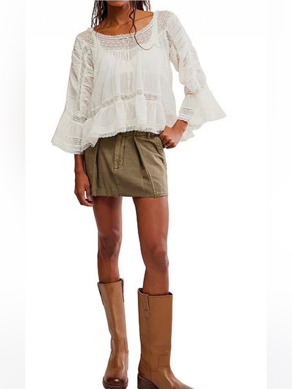 NWT🌷(M) Free People She’s a Romantic Boat Neck Bell Sleeve Lace Paneling Blouse
